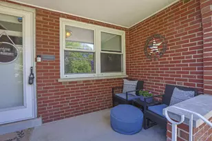 1320 Beechmeadow Ln, Green Township, OH 45238 - Photo 4