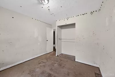 1051 Flintlock Drive, Cincinnati, OH 45231 - Photo 12