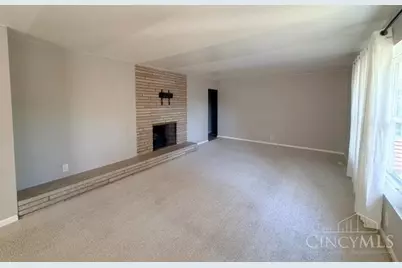 1125 Briarwood Drive, Hamilton, OH 45013 - Photo 2