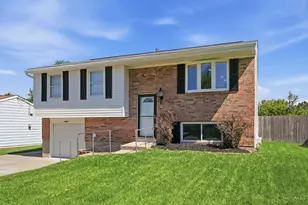 1852 Lewiston Ct, Forest Park, OH 45240 - Photo 4