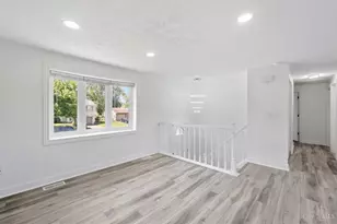 1852 Lewiston Ct, Forest Park, OH 45240 - Photo 12