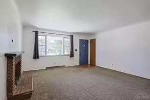 595 Libbejo Dr, Delhi Township, OH 45233 - Photo 8