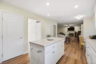 10210 Meadowknoll Dr, Loveland, OH 45140 - Photo 14