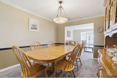 10210 Meadowknoll Drive, Loveland, OH 45140 - Photo 12