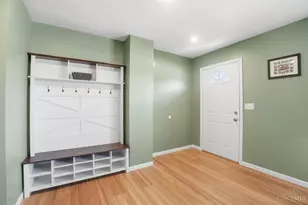 3929 Prescot Ct, Fairfield Township, OH 45011 - Photo 2