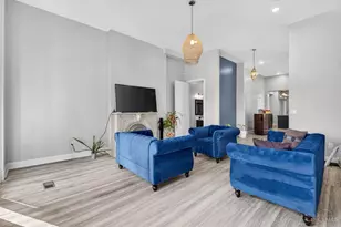 916 York St, Cincinnati, OH 45214 - Photo 14