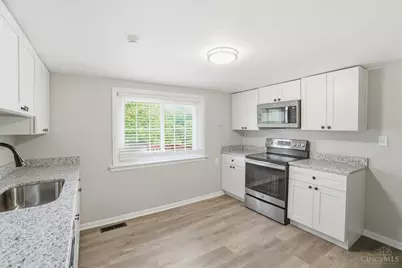 9808 Daly Road, Springfield Township, OH 45231 - Photo 10
