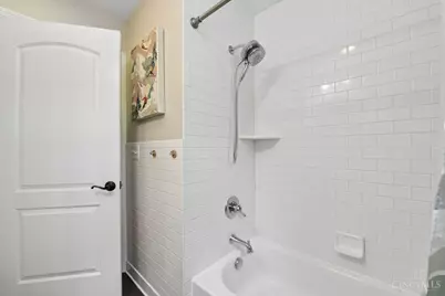 3859 Drakewood Drive, Cincinnati, OH 45209 - Photo 36