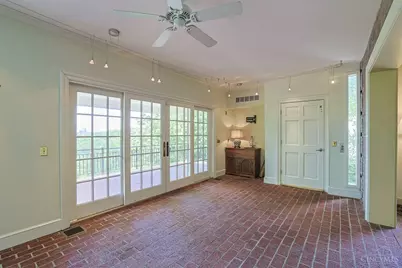 11 Weebetook Lane, Cincinnati, OH 45208 - Photo 18