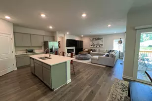 3665 Heritage Farm Ln, Amelia, OH 45102 - Photo 2