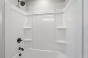 6331 Starridge Ct, Cincinnati, OH 45248 - Photo 28