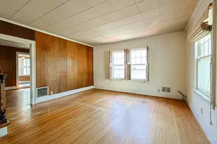 224 Charles St, Wyoming, OH 45215 - Photo 6