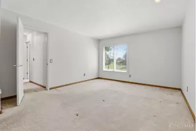 5905 Sovereign Drive, Sharonville, OH 45241 - Photo 24