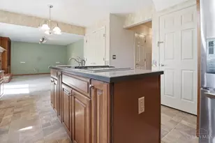 5905 Sovereign Dr, Sharonville, OH 45241 - Photo 12