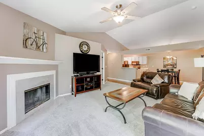 9821 Regatta Drive #303, Cincinnati, OH 45252 - Photo 14