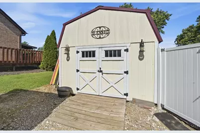 6033 Brofield Drive, Hamilton, OH 45011 - Photo 80