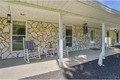 6033 Brofield Drive, Hamilton, OH 45011 - Photo 12