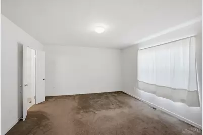 22 Meadowcrest Drive, Franklin, OH 45005 - Photo 14