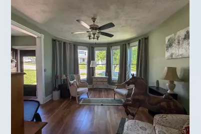 315 W Walnut Street, Hillsboro, OH 45133 - Photo 2