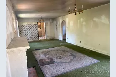 2845 Lawndale, Cincinnati, OH 45212 - Photo 6