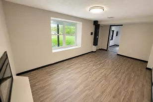 121 E 5th St, Franklin, OH 45005 - Photo 4