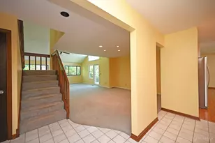 9524 Heather Ct, Blue Ash, OH 45242 - Photo 8