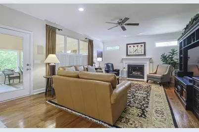 8313 Ironside Court, West Chester, OH 45069 - Photo 12