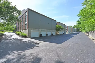 3433 Traskwood Circle #B, Cincinnati, OH 45208 - Photo 48
