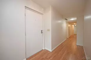 3433 Traskwood Cir, Cincinnati, OH 45208 - Photo 6