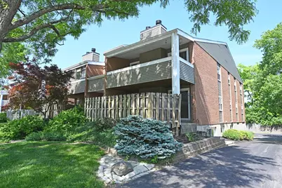 3433 Traskwood Circle #B, Cincinnati, OH 45208 - Photo 2