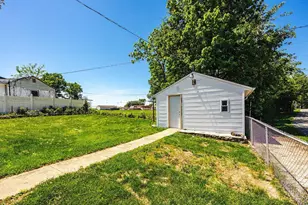 1811 Milton St, Hamilton, OH 45015 - Photo 30