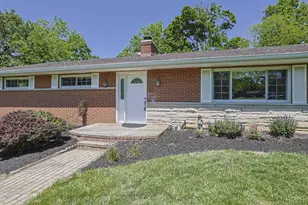 724 Pine Ridge Rd, Miami Township, OH 45150 - Photo 6