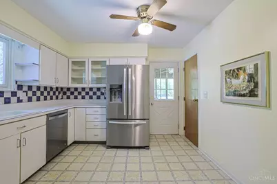 724 Pine Ridge Road, Miami Township, OH 45150 - Photo 16