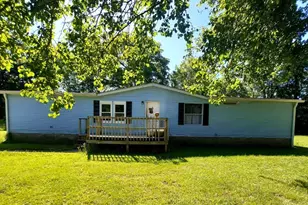 16214 Sams Dr, Williamsburg, OH 45176 - Photo 2