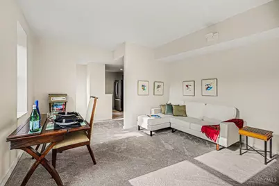 427 Hopkins Street #9, Cincinnati, OH 45203 - Photo 8