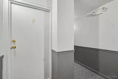 427 Hopkins Street #9, Cincinnati, OH 45203 - Photo 2