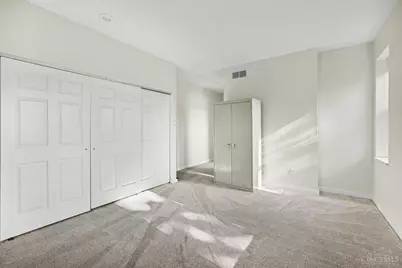 427 Hopkins Street #9, Cincinnati, OH 45203 - Photo 18