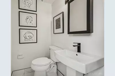 427 Hopkins Street #9, Cincinnati, OH 45203 - Photo 14