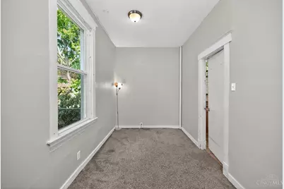 668 Elliott Avenue, Arlington Heights, OH 45215 - Photo 26