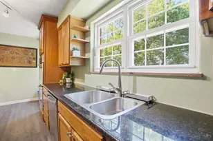 1525 Westview Ct, Reading, OH 45215 - Photo 14