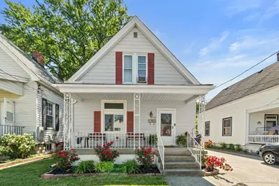 6146 Cedar, Elmwood Place, OH 45216 - Photo 2