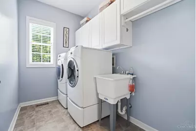 7605 Fox Chase Drive, West Chester, OH 45069 - Photo 18