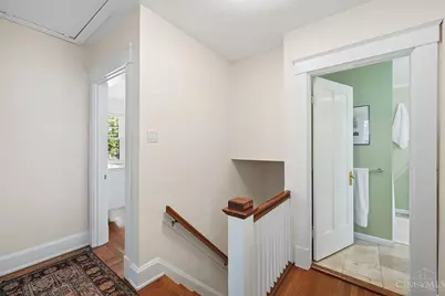 878 Tweed Avenue, Cincinnati, OH 45226 - Photo 20