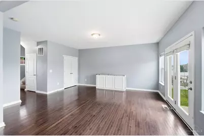 5752 Rhode Island Avenue, Cincinnati, OH 45237 - Photo 10