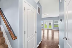 5752 Rhode Island Ave, Cincinnati, OH 45237 - Photo 8