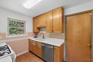 2939 Lawndale Ave, Cincinnati, OH 45212 - Photo 12