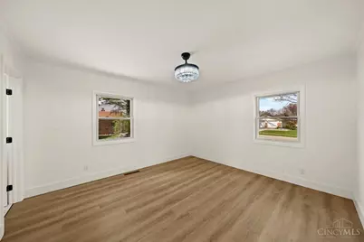 9197 Long Lane, Springfield Township, OH 45231 - Photo 20