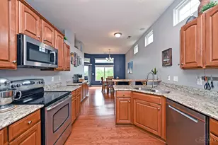 7302 Bridge Point Dr, Cincinnati, OH 45248 - Photo 14