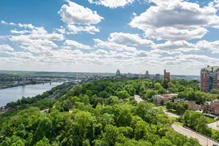 2200 Victory Pkwy, Cincinnati, OH 45206 - Photo 4