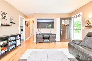5460 Starcrest Dr, Delhi Township, OH 45238 - Photo 6